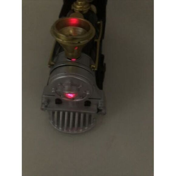 West Coast 6020 Locomotive Train Engine Pull-Back Toy Train. Lights & Sound - Picture 10 of 12